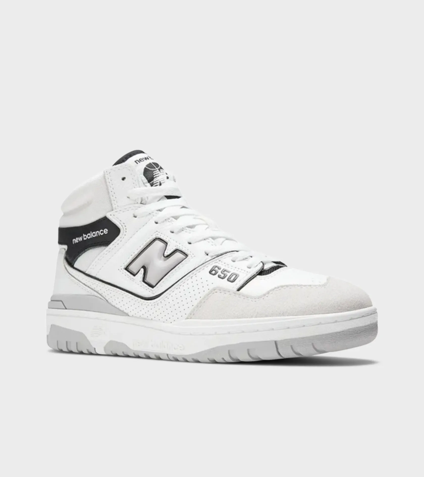 BB650RWH White/Black